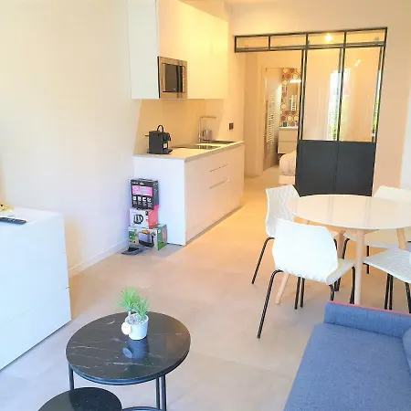Baie Des Anges 2p 304 דירה *